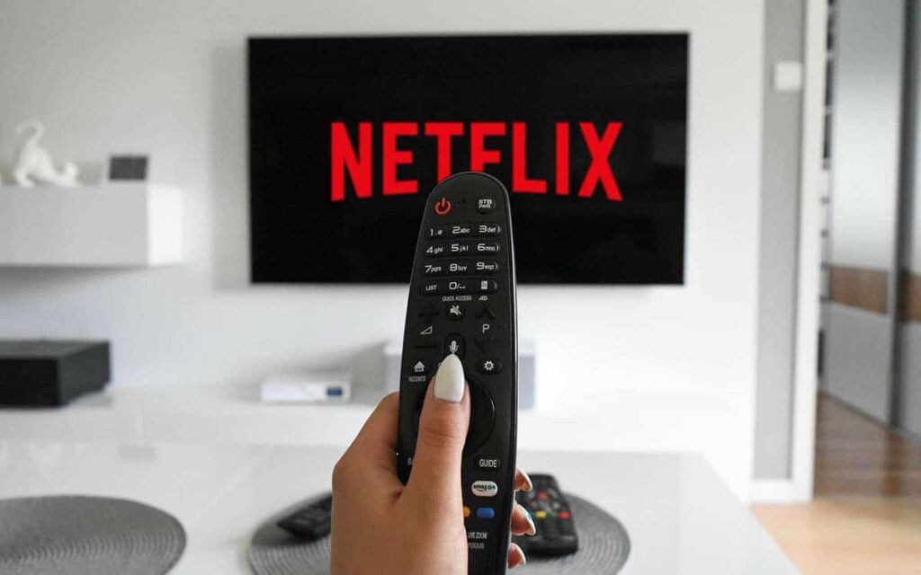 Découvrez comment Netflix attire 8 à 10 millions d’abonnés à ses offres publicitaires à travers le monde !