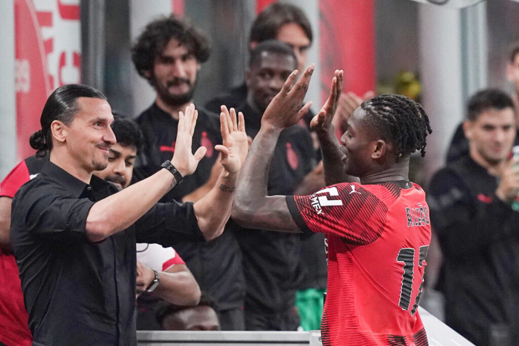 Découvrez pourquoi Zlatan Ibrahimović préfère le silence radio après un bon match – Révélations exclusives de la star de l’AC Milan!