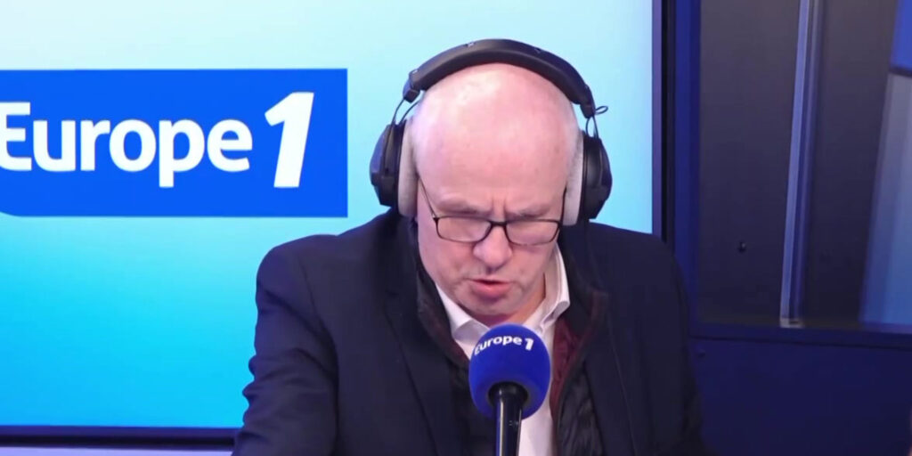 Plongez au cœur de la guerre des images : la froideur du terroriste d’Arras et la tourmente émotionnelle d’une journaliste sportive