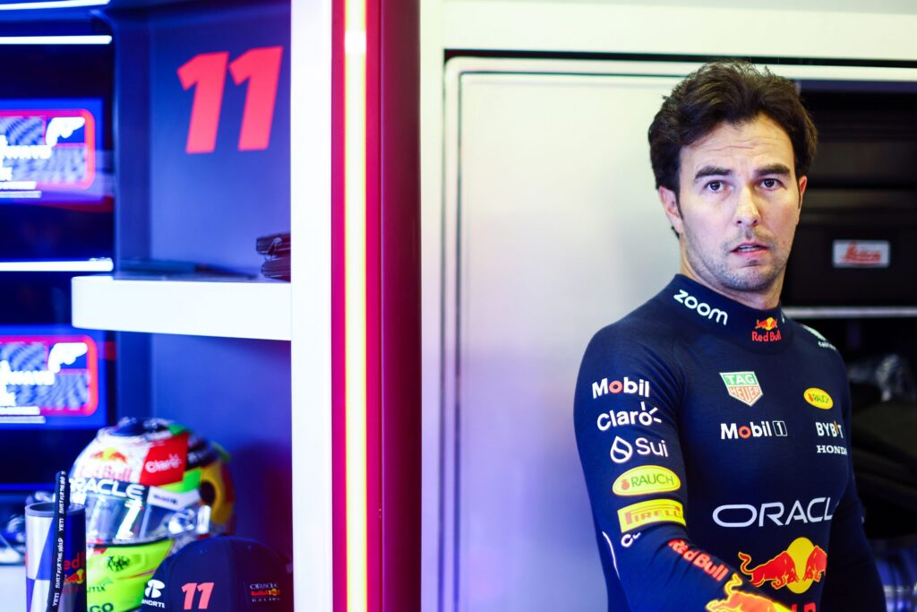 Sergio Perez s’exprime enfin : Découvrez ses excuses sincères après ses commentaires chocs à la radio !