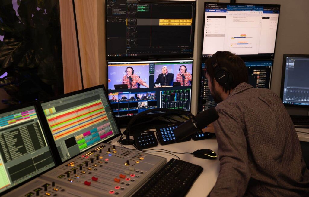La révolution est en marche : cet hiver, les caméras révolutionnent les studios de radio !