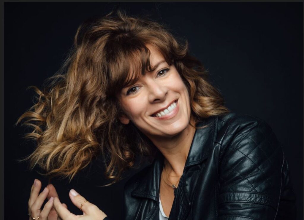 Découvrez pourquoi Magali Ripoll se souviendra à jamais de son spectacle »Radio Réactive » à Forbach