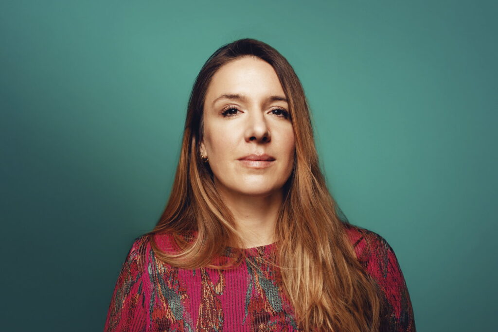 « Marie Semelin : De la plume journalistique à la fiction, une nouvelle perspective »
